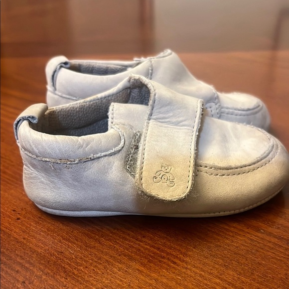 GAP Kids Cream Leather Shoes Infant 3 Unisex Boys Girls - Picture 5 of 7